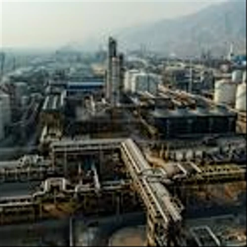 Oil Climbs as Iran Casts Doubt on US Nuclear Deal Negotiations