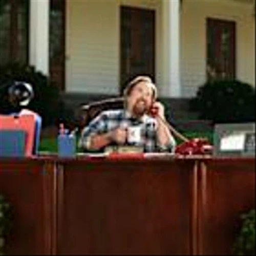 ‘Home Improvement’ Star Richard Karn Teams up With DoMyOwn as ‘Chief Solutions Officer’, Helping Homeowners Take Charge of Their Lawn Care
