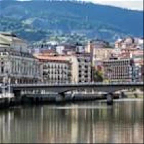 Kazakh Oilfield Cuts Production After Russian Gas Plant Drone Attack