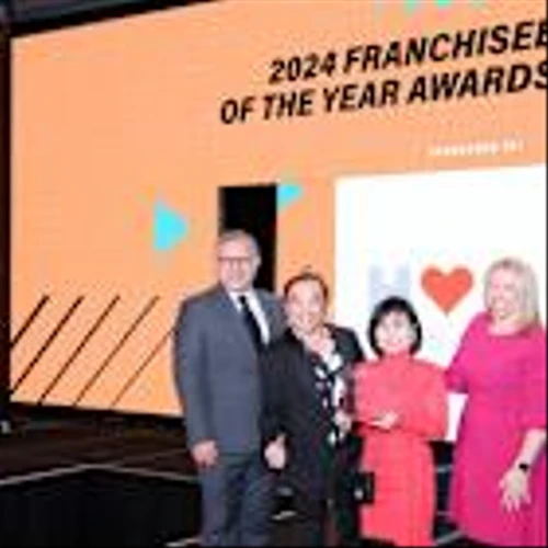 The Joint Chiropractic's Dr. Anthony Tran Named Franchisee of the Year by the International Franchise Association