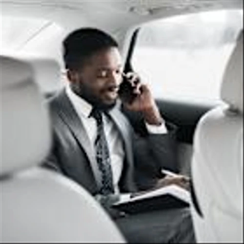 Why Uber's Hybrid Network Could Win the Robotaxi Race