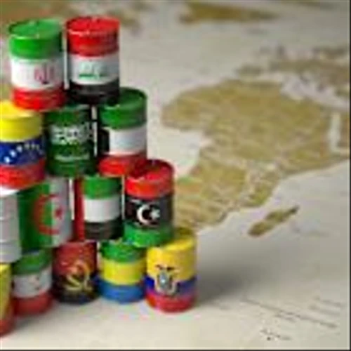 OPEC+ Weathers Geopolitical Storms, Helps Spur Likely Record Holiday Driving in US