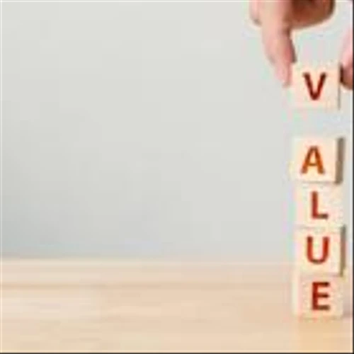 My Top Dividend-Paying, Deep-Value Stock to Buy in August
