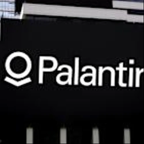 Palantir Is Now a Sports Betting Stock. Does That Make PLTR a Buy Here?