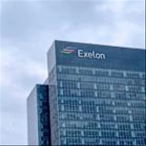 Is Exelon Stock Underperforming the S&P 500?