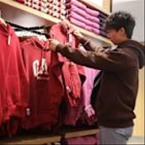 Gap to offer beauty and personal care products this fall