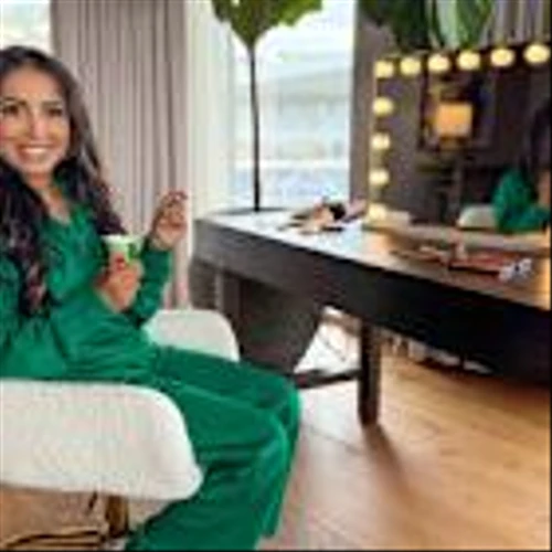 Wellness Starts from Within: Activia Gut Glow-Up Campaign Marks New, Modern Chapter with Launch of Activia Proactive Yogurt and Product Refresh