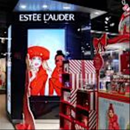 Estée Lauder's Beauty Gains Can't Offset Global Headwinds, Says Analyst