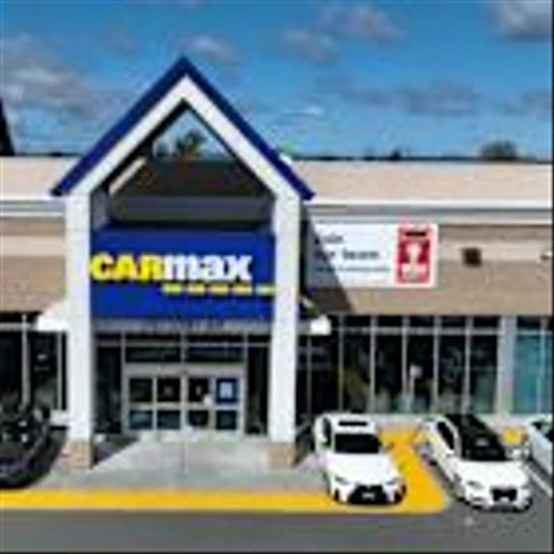 CarMax leans on AI, tech investments to trim $150M in costs