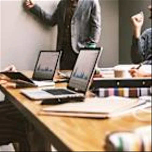 Burford Capital Limited (BUR): A Bull Case Theory