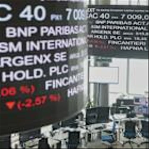 Gold falls from new record, European markets show signs of recovery