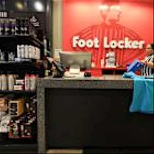 Foot Locker Does Not Believe in Golden Parachutes