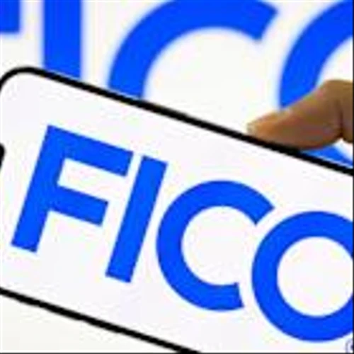 Student loan delinquencies hit record high, FICO report says
