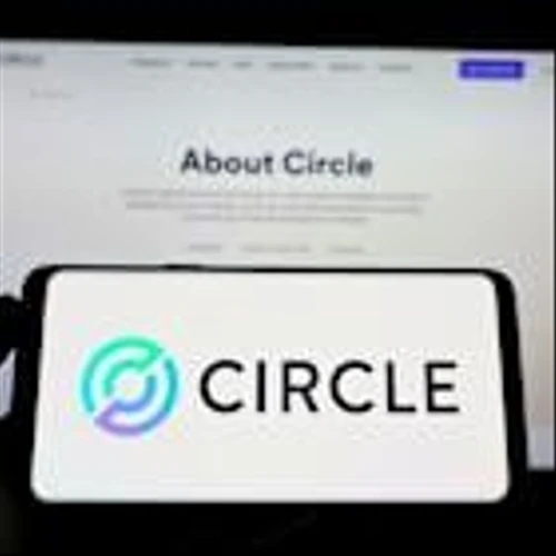 Stablecoin firms Circle & Paxos test crypto verification tech