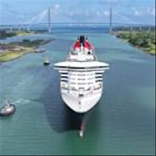 Queen Mary 2 Makes Historic First Transit Through the Panama Canal