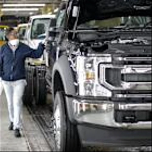 Better Buy: Rivian vs. Ford