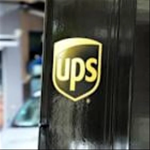 Should Investors Bet on UPS Stock Post Q4 Earnings Beat?