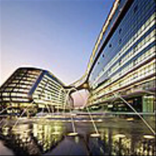 Trip.com Group Ltd (TCOM) Q3 2025 Earnings Call Highlights: Strong Revenue Growth Amidst ...