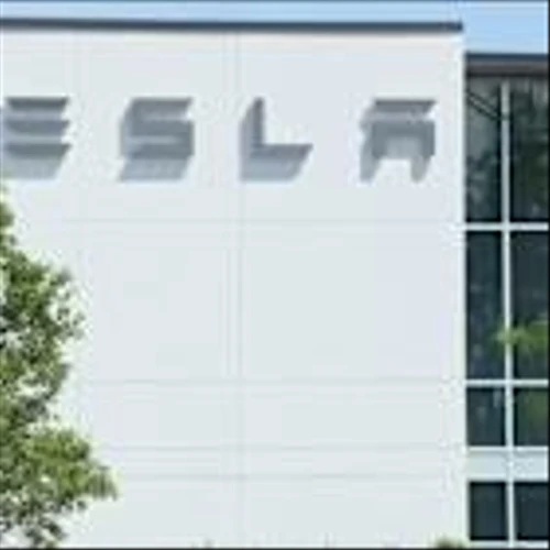 Tesla rises after Musk buy, Tyson drops corn syrup & shoe price hikes | Business News