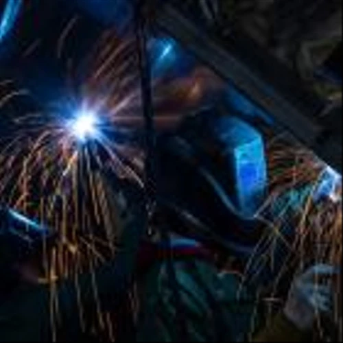 US manufacturing output rebounds in August