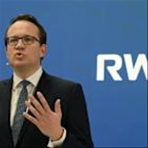 RWE CEO sees no need for writedowns on major US offshore project