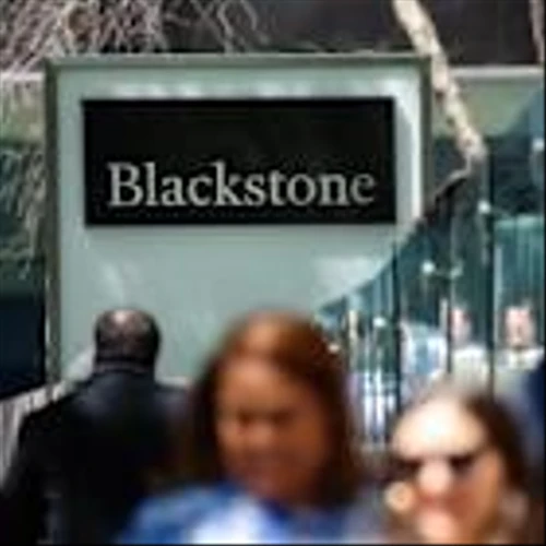 Investors Are Fleeing Private Credit. What the Funds Should Do Now.