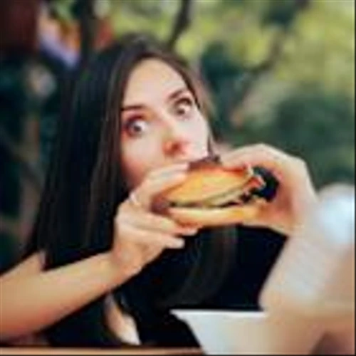 CMG vs. MCD: Which Restaurant Stock Is the Better Buy for Now?