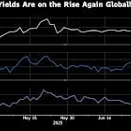Market Braces for Pivotal 20-Year Japan Bond Sale as Yields Rise