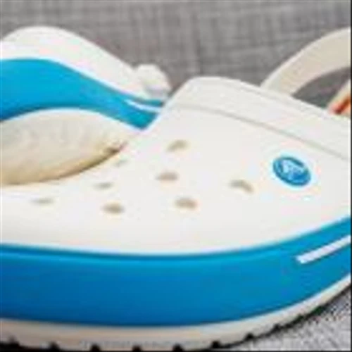 Crocs (CROX) Q1 Earnings Beat Estimates, Revenues Rise Y/Y