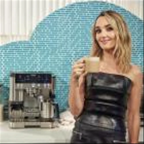 SharkNinja® Partners with SNL’s Chloe Fineman to Celebrate its New Ninja Luxe™ Café All-in-One Espresso, Drip Coffee and Cold Brew Maker