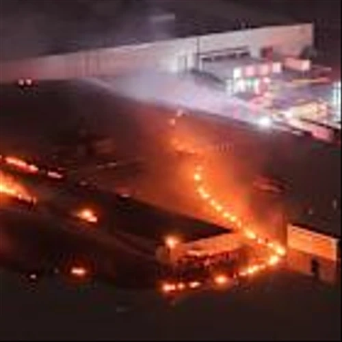 GM, Jeep Parent Stellantis Say No Disruptions After Ohio Glass Factory Fire