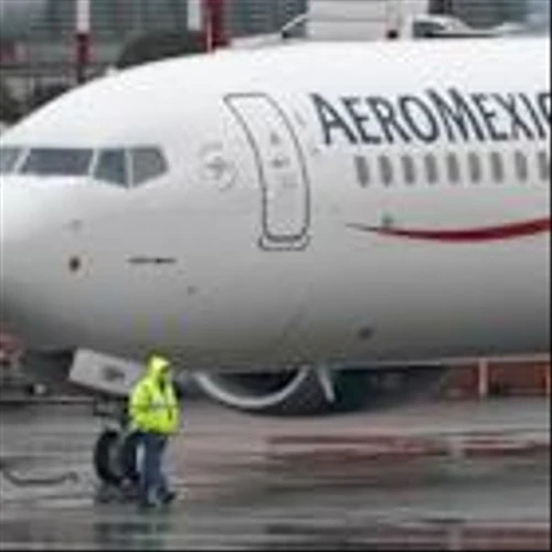 NTSB urges quick fix on Boeing plane engines to prevent smoke from filling cabin after a bird strike