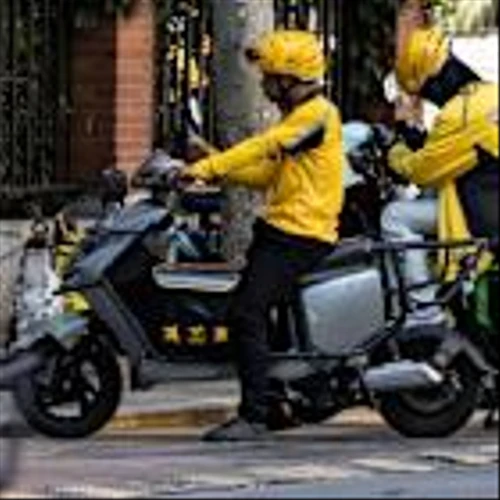 Meituan’s Profit Tumbles as Food-Delivery Price War Takes Toll