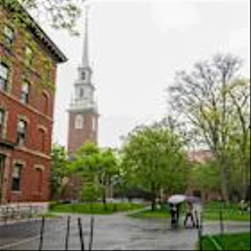 US Bans Harvard From Enrolling Foreigners, Forcing Transfers