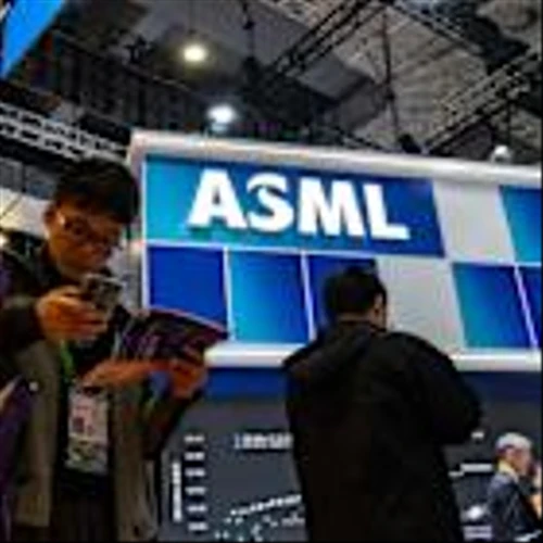 ASML Soars Above $500 Billion Value on TSMC’s Upbeat Outlook