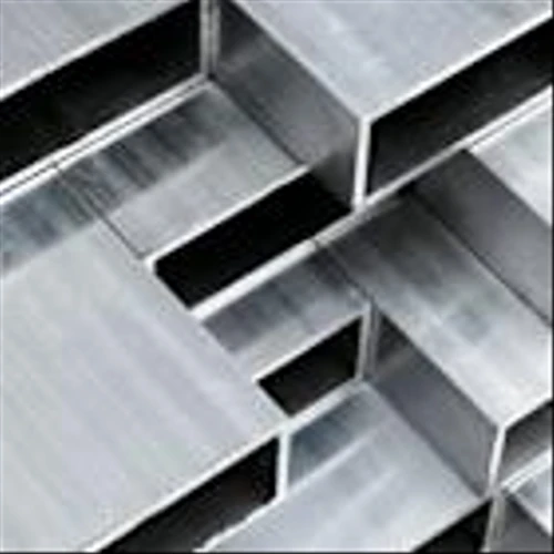 Rio Tinto says long-term future of Boyne aluminium smelter is secured with new A$2bn deal