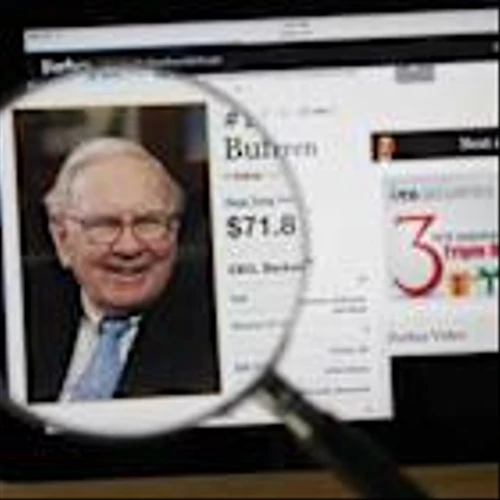Buffett's War Chest: Berkshire Preps for the Next Big Crash