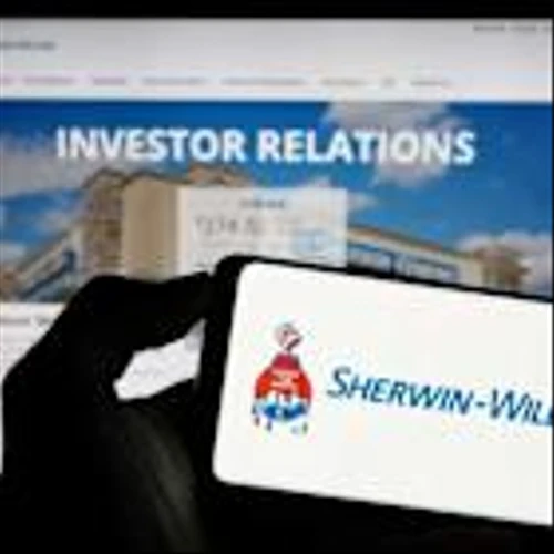 Is Wall Street Bullish or Bearish on Sherwin-Williams Stock?