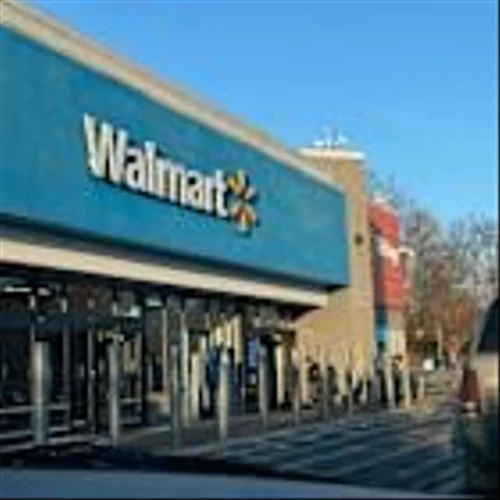Walmart’s (WMT) Clothing Division Gains UBS Confidence After NYC Pop-Up Visit