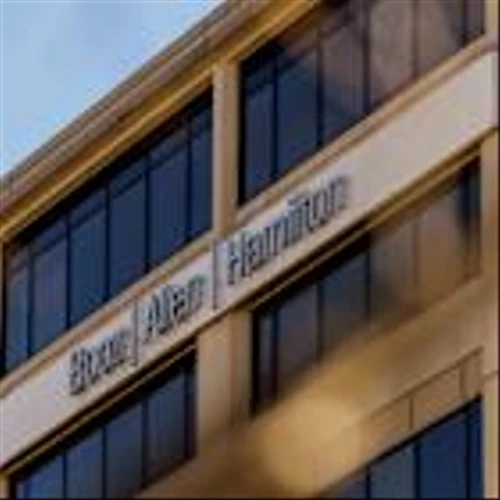 Booz Allen Hamilton Stock Plummets on Weak Outlook, Layoff Announcement