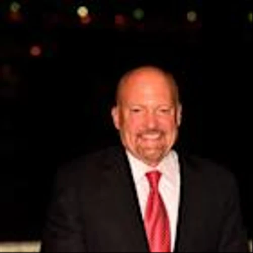 This Stock Is Gunning for ‘Global Domination.’ Jim Cramer Says You Should Buy It Now.