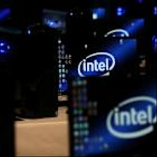 Intel beats shareholder lawsuit over $32 billion stock plunge