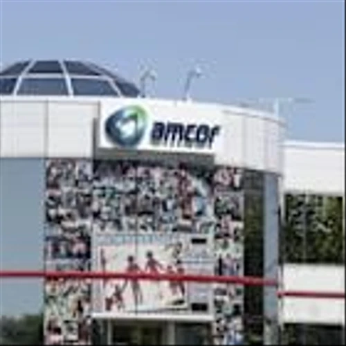 Amcor Stock: Is AMCR Underperforming the Consumer Discretionary Sector?