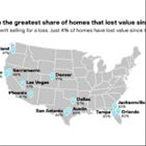 53% of U.S. homes lost value in the past year, the most since 2012