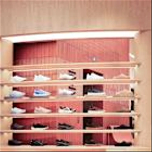 Activist investor wants Ralph Lauren veteran to lead Lululemon