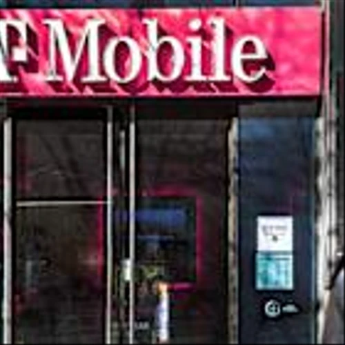 T-Mobile CEO: Tariffs on phones will have to be eaten by consumers