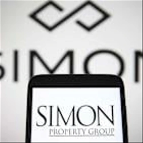 Do Wall Street Analysts Like Simon Property Group Stock?