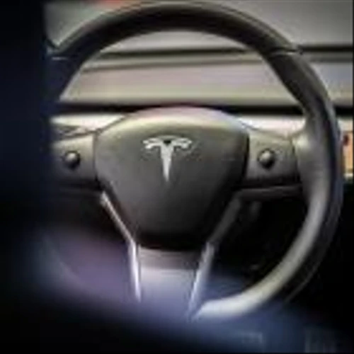 Tesla Defect Probe Escalates After Nearly 2,400 Steering Complaints