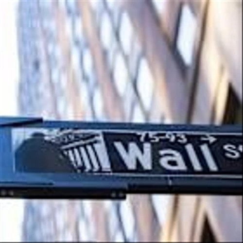 AI Stocks: The HALO Trade As A Hedge Against The AI Sell-Off