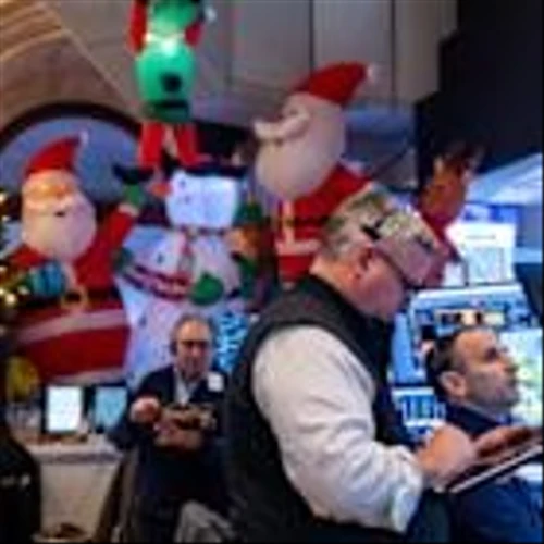 Stock market today: Dow, S&P 500, Nasdaq waver with Fed minutes on deck